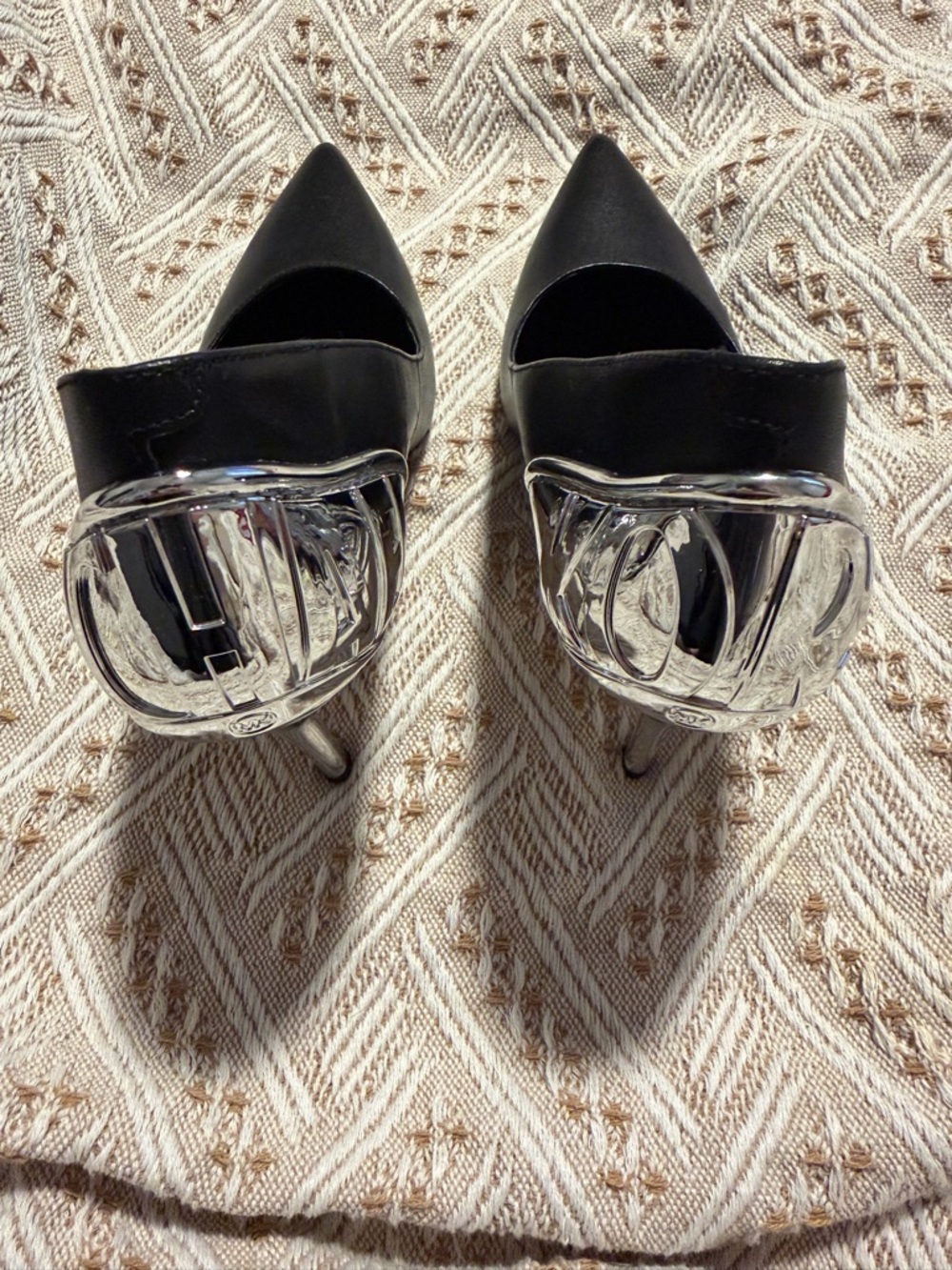 Michael Kors Khloe Leather Pump Black & Silver Logo Heel - Picture 9 of 10